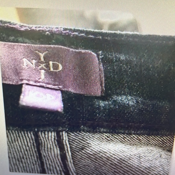 NYDJ Sz 10P Jeans Dark Blue Wash Stretchy Bootcut - Picture 3 of 6